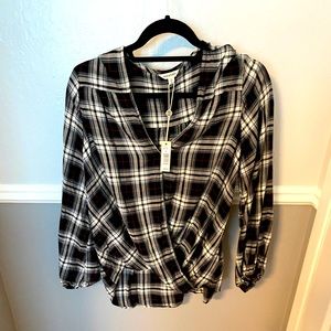 Max Studio blouse-modern take on the classic flannel. Red, Black & White